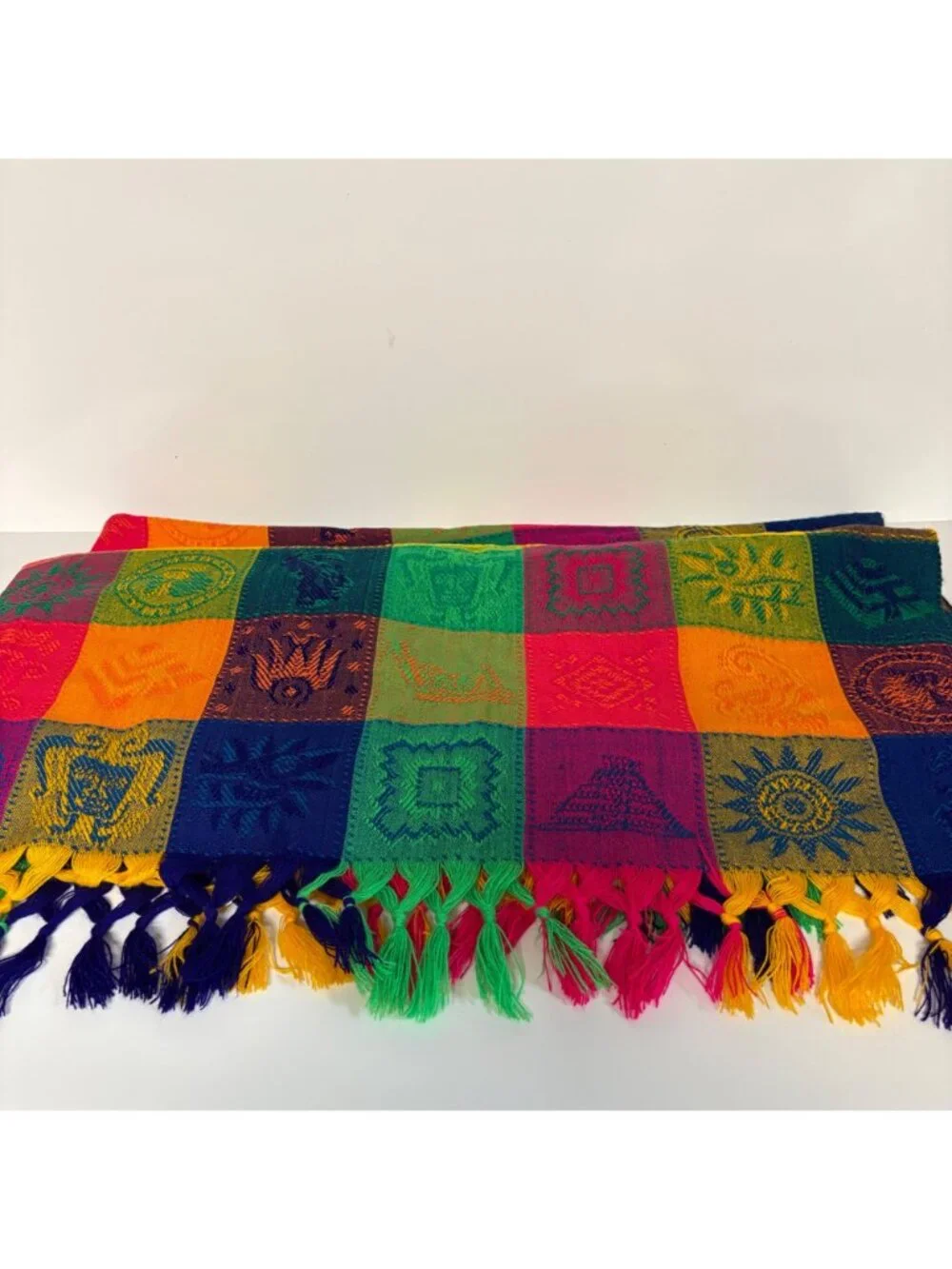 Mexican Woven Throw Colorful Aztec-Inspired Pattern Tassels 58.5 x 86 Tablecloth
